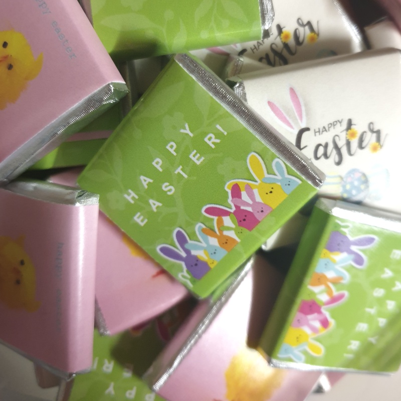 30 x Happy Easter Milk Chocolate Neapolitans Squares Whitakers Chocolates 5g